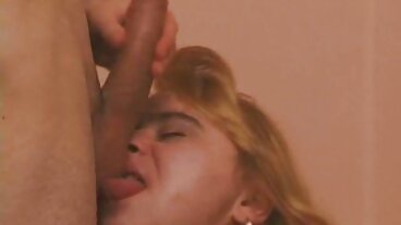 Bodoh dicukur dengan Lena Paul sek awek melayu yang menggoda dari Team Skeet