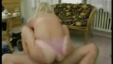Aksi handjob dengan Emma Hix yang video nakal lucah cantik dari Dogfart Network