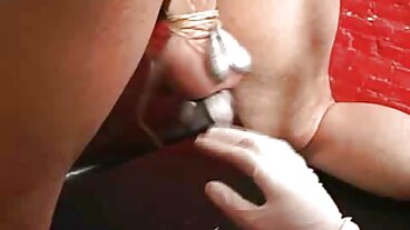 Long Legs smut dengan Nelly video lucah pelajar Kent yang seksi dari Dorcel Club