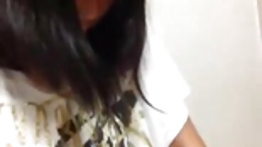 Adegan Legs On Shoulders tudung lucah video dengan Liv Revamped dari Mofos