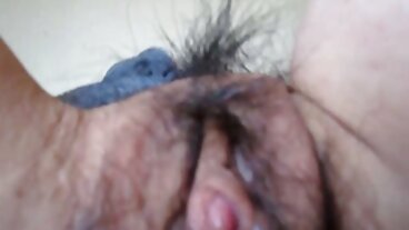 Skru dicukur dengan seks lancap pengawas Lola Fae dari Throated