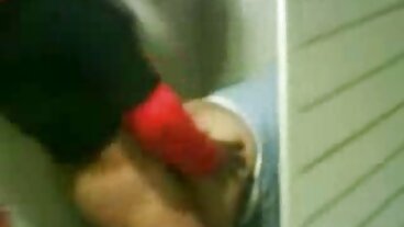 Aksi seks syakila gaya anjing dengan pengawas Angelina Valentine, Savannah Gold dan Velicity Von daripada Your Mom Does Porn
